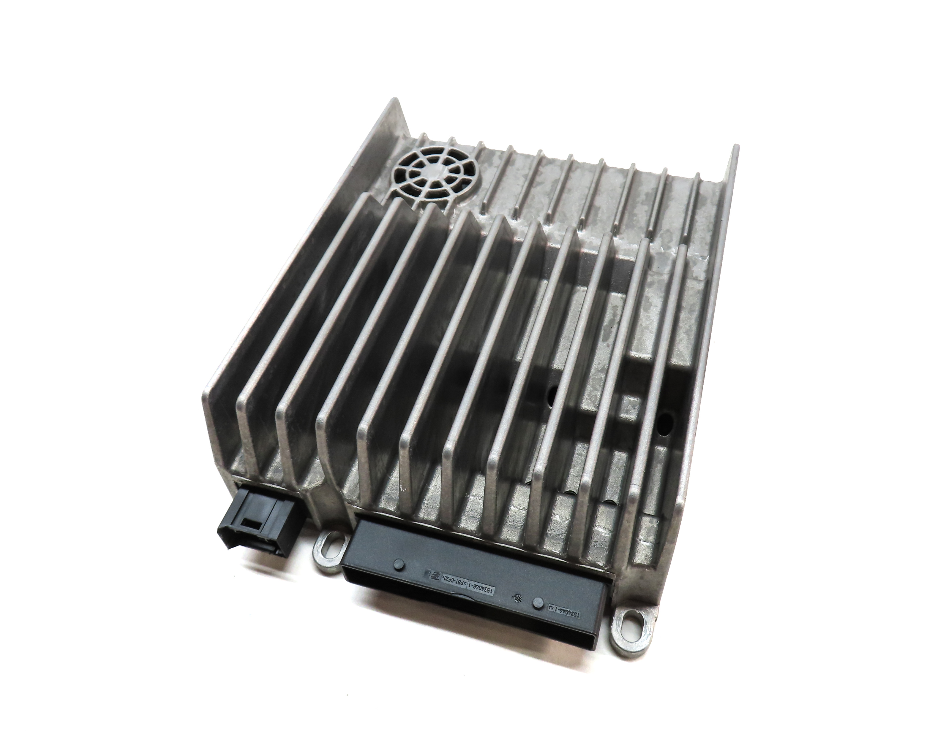 2012-2015 MERCEDES C E G GLK CLASS (W204 W212 X204 X463) BECKER AUDIO AMPLIFIER — exact item pictured